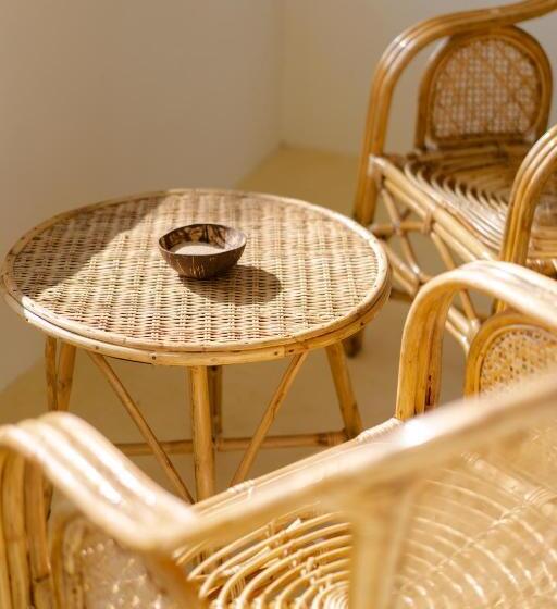 스탠다드 룸 킹사이즈 침대, Blue Waves Surf House   Beach