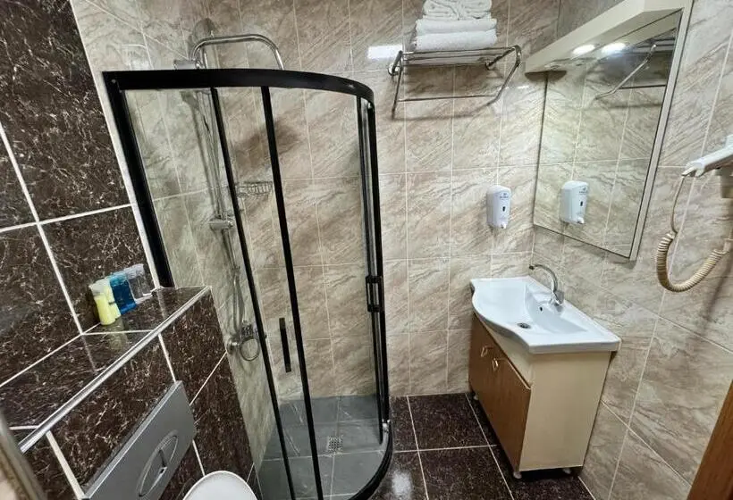 Standard-huone Puutarhanäkymä, E5 Park Otel