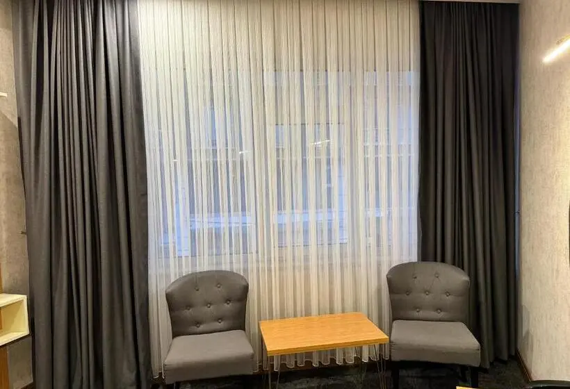 Standard-huone Puutarhanäkymä, E5 Park Otel