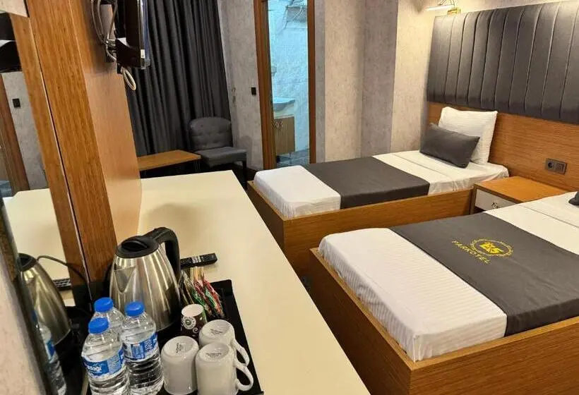 Standard Kolmen Hengen Huone, E5 Park Otel
