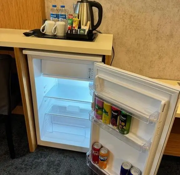 Perhehuone Merinäkymä, E5 Park Otel