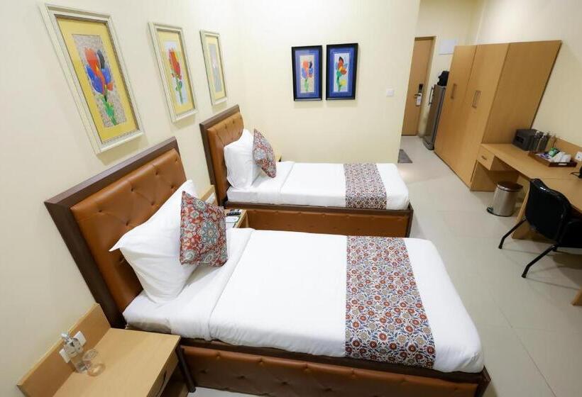 디럭스 룸, Mayfair World Cup Village