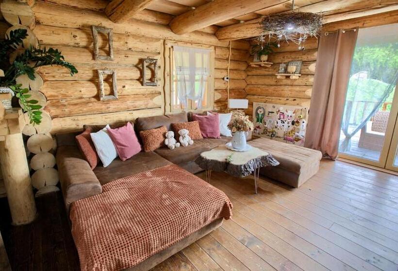 דירת שני חדרים, Penzión Zbojnícky Halaš