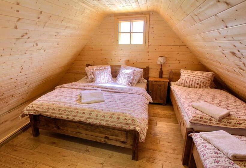 דירת חדר, Penzión Zbojnícky Halaš