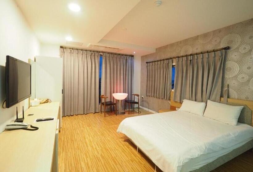 Cameră Standard cu Vedere la Munte, Aurora