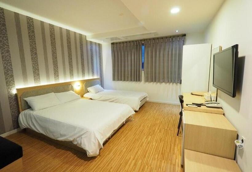 Cameră Standard cu Priveliști, Aurora