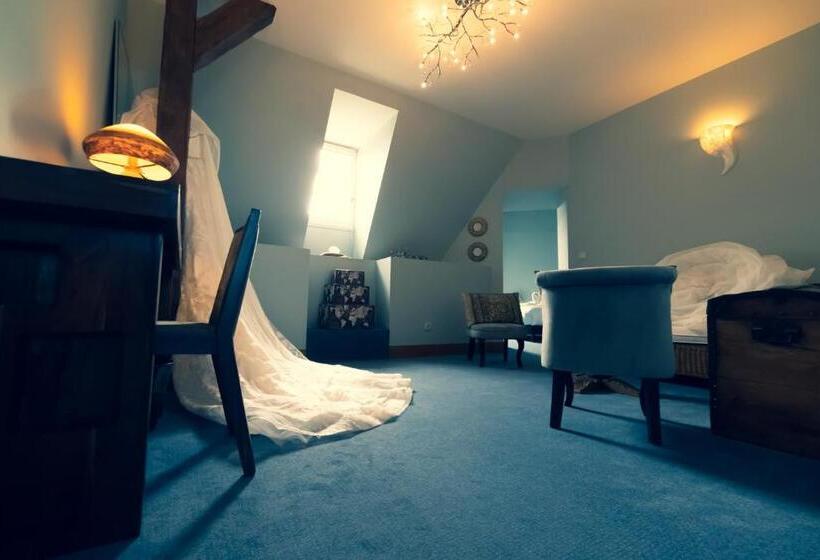 Люкс Повышенной Комфортности, Château De Tilly