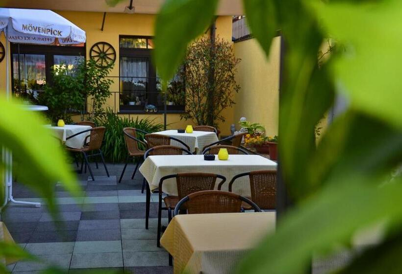 디럭스 룸, Vulkanstüble