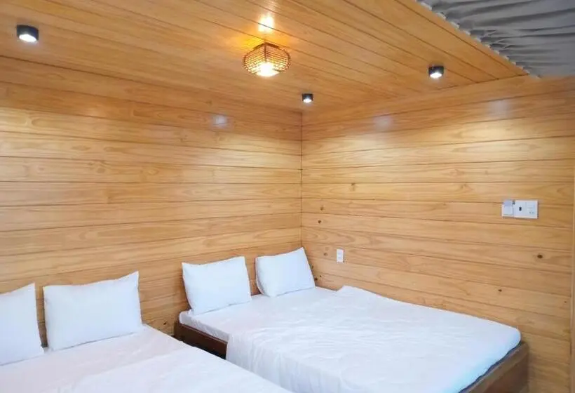 اتاق سوپریور چهار تخته, Homestay Phú Yên   Tuy Hòa   Long Thủy Song Ngư House