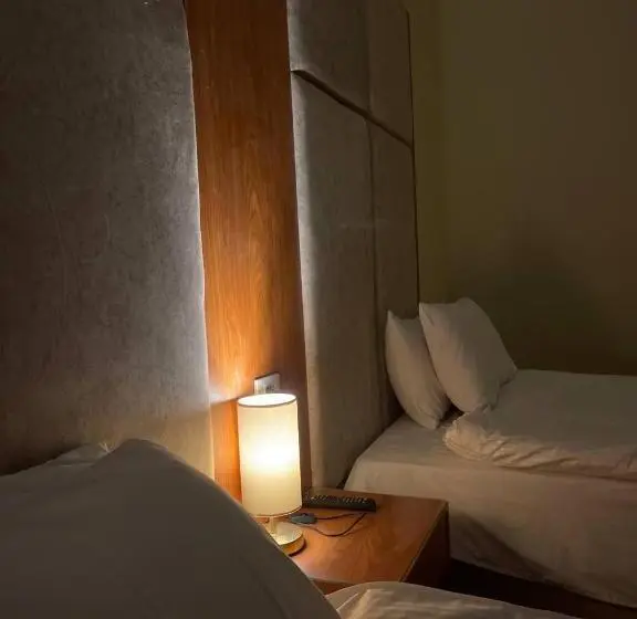 اتاق لوکس, Solima Pyramids Inn