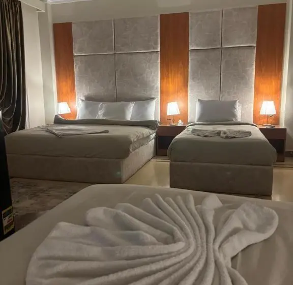 اتاق لوکس خانوادگی, Solima Pyramids Inn