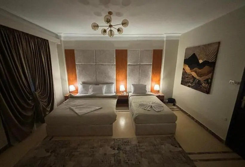 اتاق لوکس خانوادگی, Solima Pyramids Inn