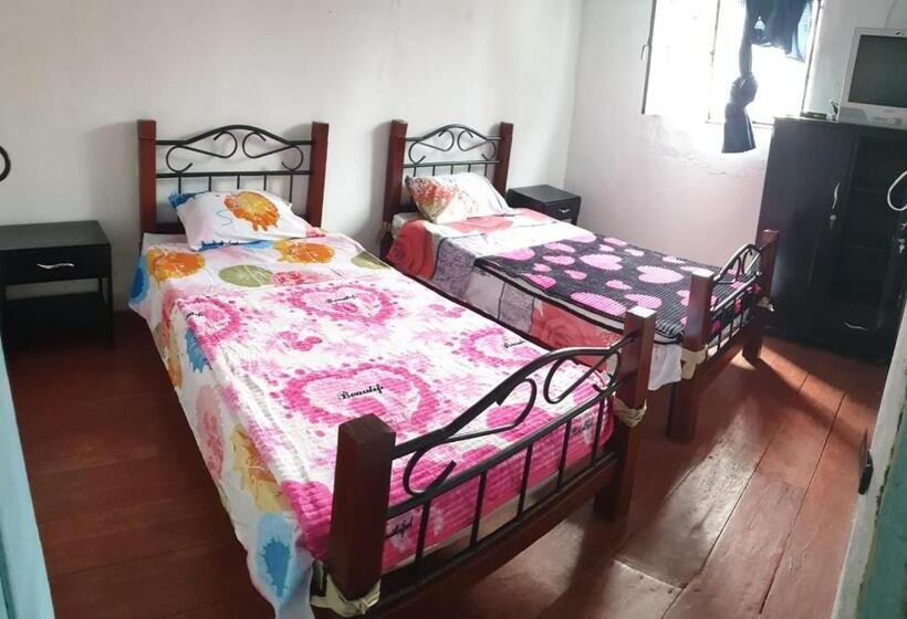 패밀리 룸, Hostal Perla Del Norte