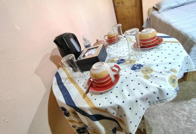 Standard Kolmen Hengen Huone, La Casa De Lila
