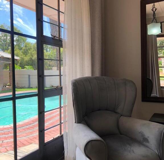 带大床的标准间, Serene Guesthouse