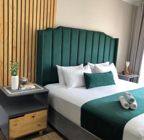 带大床的豪华间, Serene Guesthouse