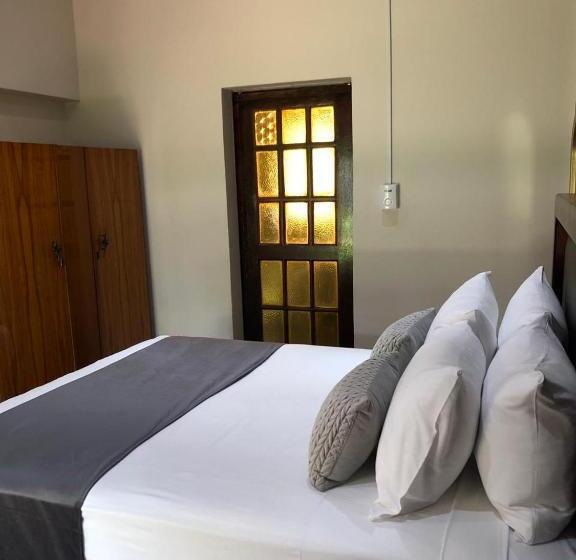디럭스 룸, Serene Guesthouse