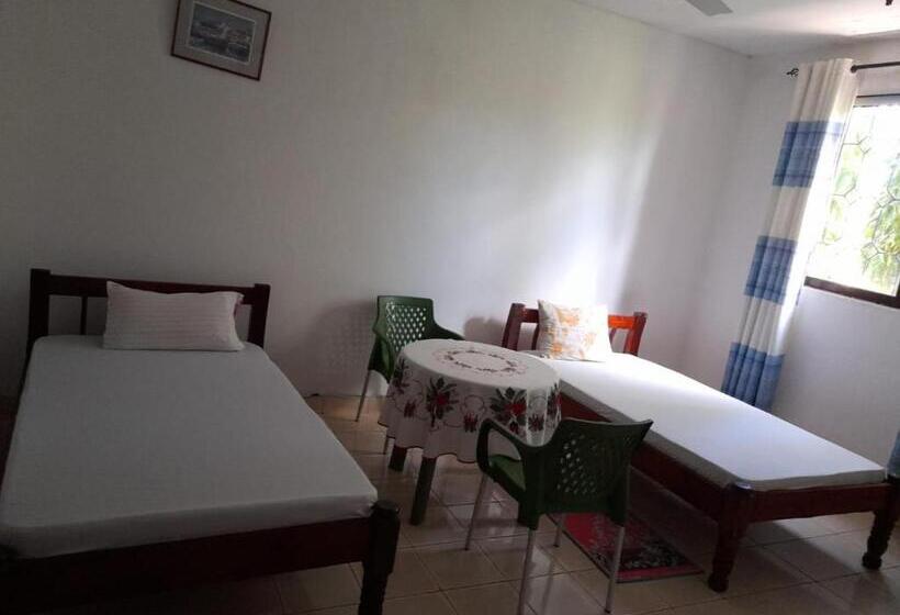 سوییت, Zaradise Suites Hotel, Mombasa Kenya