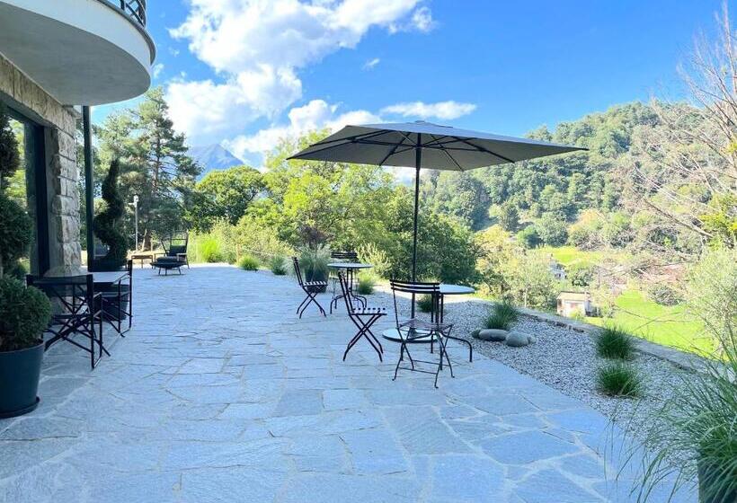 Номер Deluxe, The Iconic Lodge