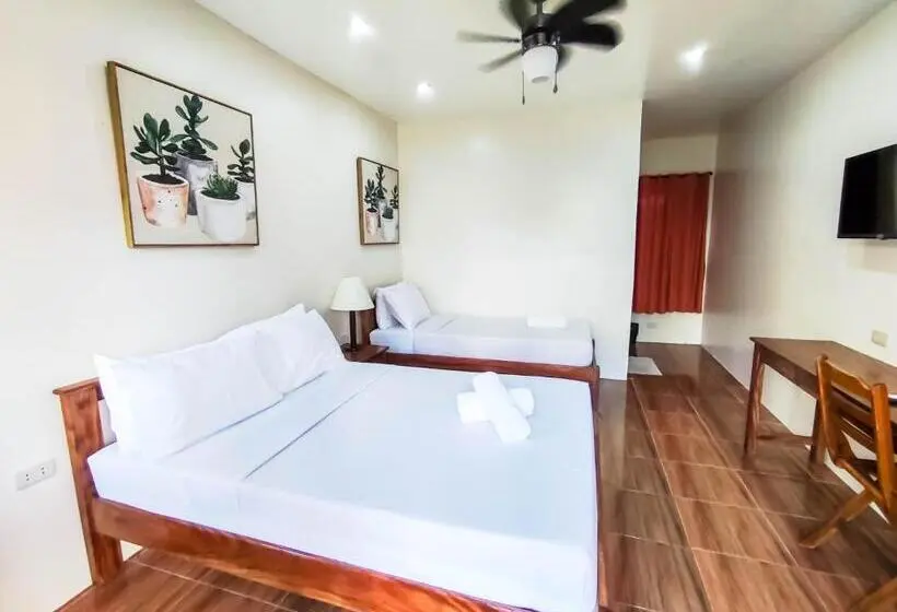 Standard Triple Room with Terrace, Amboy S Hometel Official