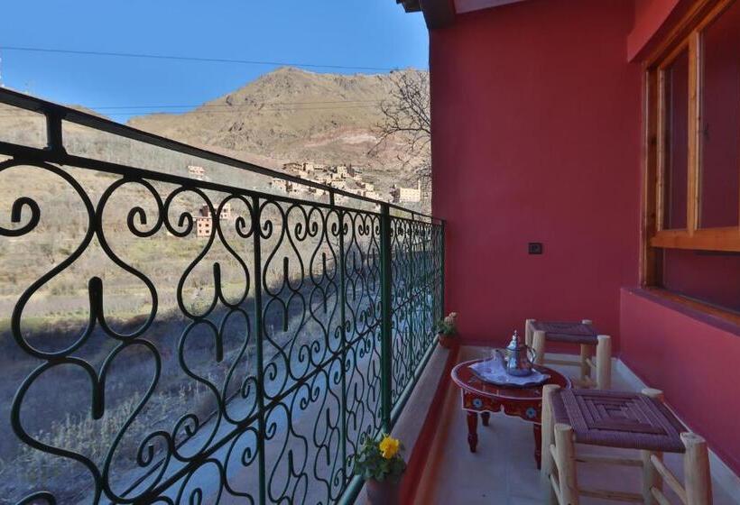 اتاق استاندارد با بالکن, La Perle De Neige