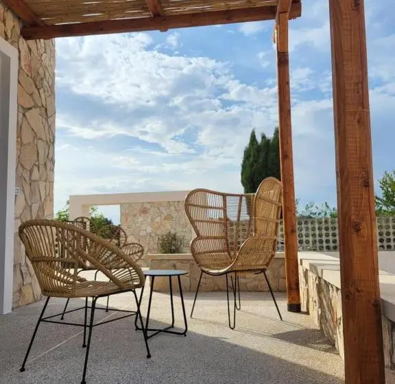 Superior Kolmen Hengen Huone, Al Poggiale Residenza Mediterranea