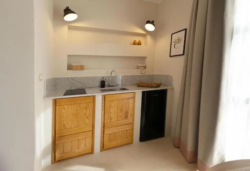 Perhesviitti, Al Poggiale Residenza Mediterranea