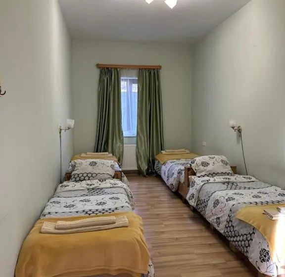 Economy Quadruple Room, Cozy Haven
