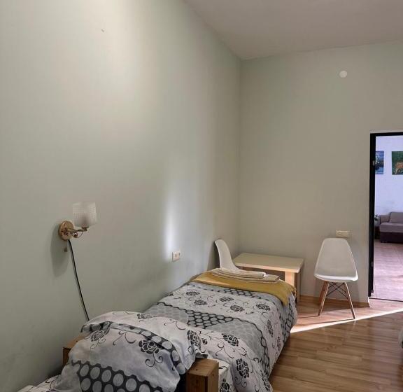 Economy Quadruple Room, Cozy Haven