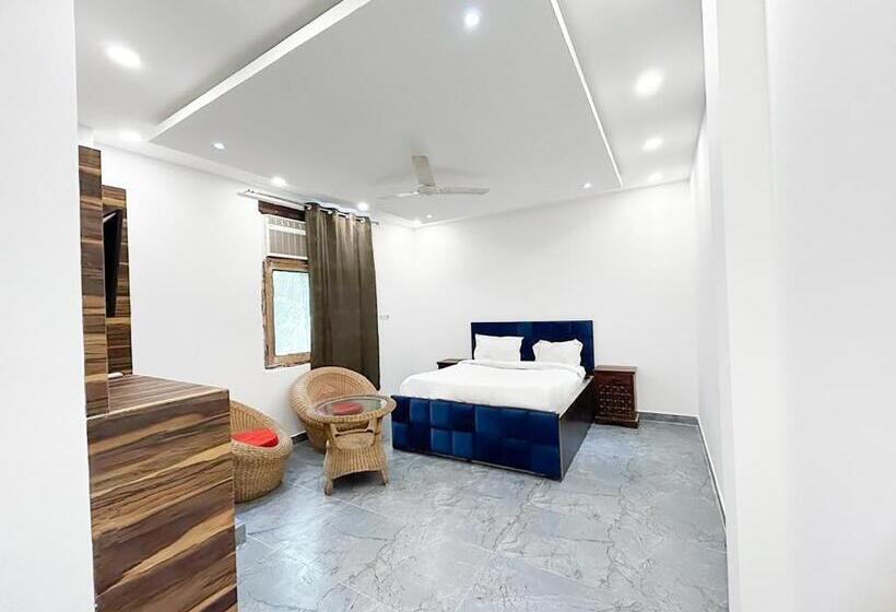豪华房间, Roomshala 154 Hotel Atharv