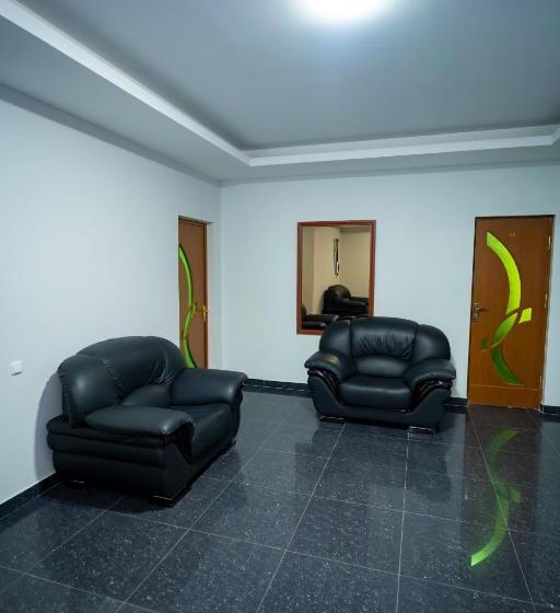 Номер Deluxe, Continental New