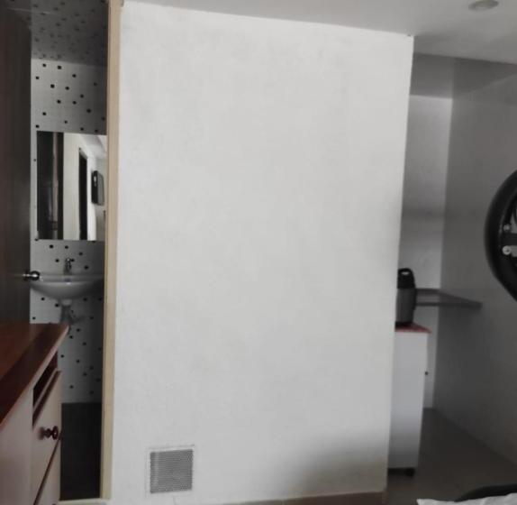 标准工作室, Casa Hotel Calle 100