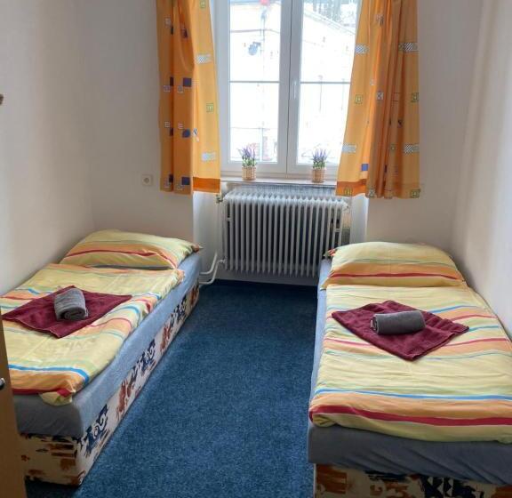 스탠다드 스튜디오, Penzion Tereza