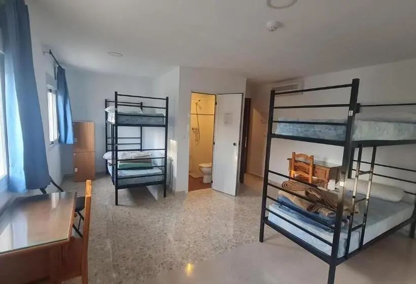 Perhehuone, Albergue La Tiñosa