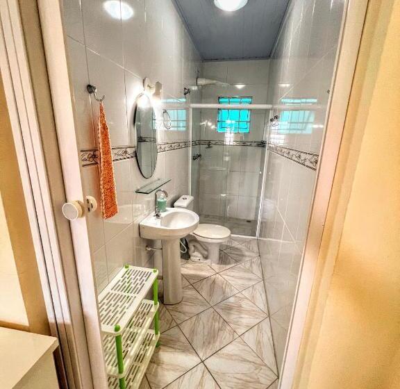 デラックスルーム, Mansão Azul