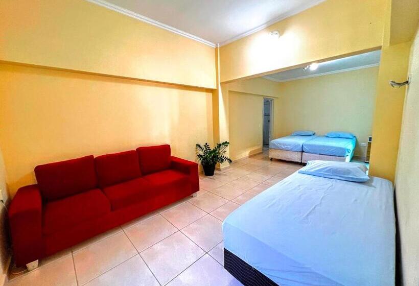 ファミリールーム, Mansão Azul