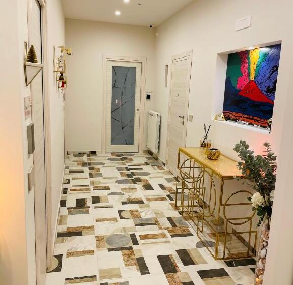 اتاق لوکس با بالکن و چشم‌انداز دریا, Ro&ro Napoli Luxury Rooms