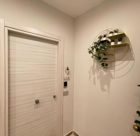 اتاق لوکس با بالکن و چشم‌انداز دریا, Ro&ro Napoli Luxury Rooms