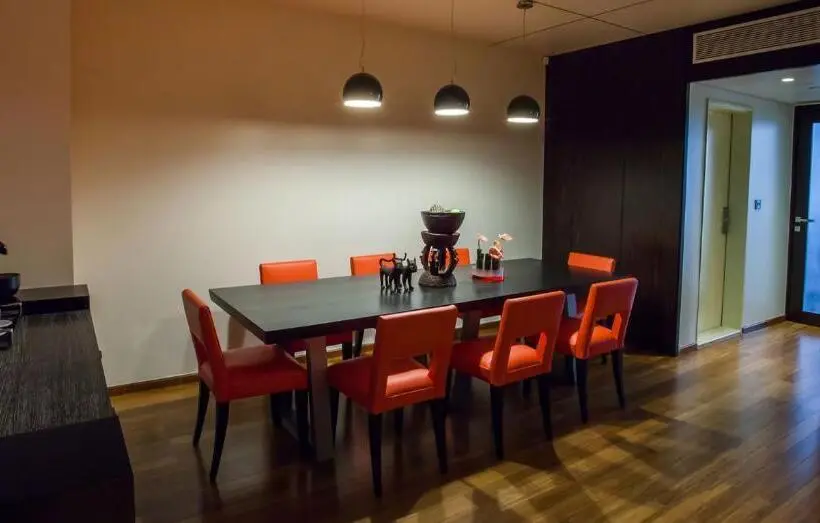سوئیت با تخت بزرگ, Eko Hotel Signature