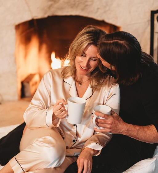 침실 2개 주택, Messina Inn