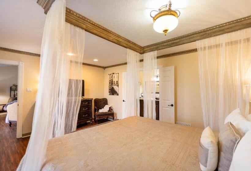 이그제큐티브 스위트, Messina Inn