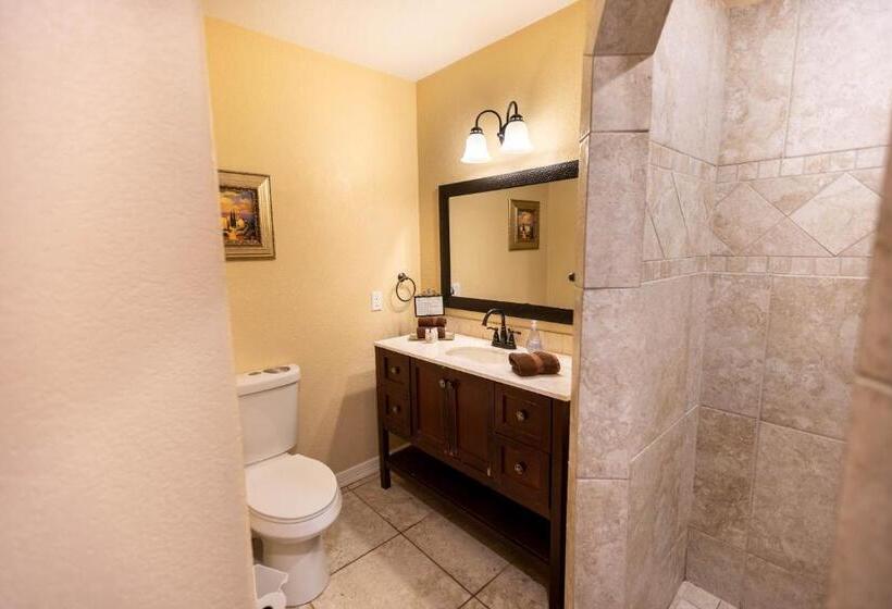 디럭스 룸, Messina Inn