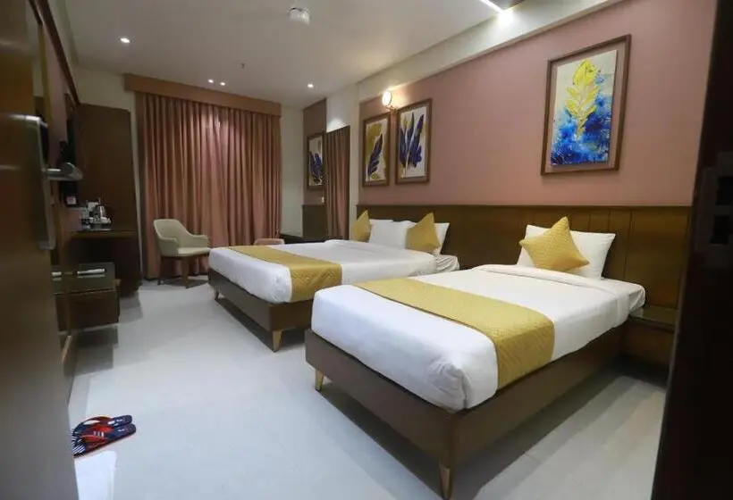 Standard Kolmen Hengen Huone, Riddhi Executive Latur