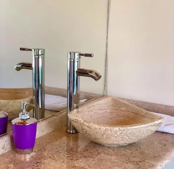 キングサイズベッドのデラックスルーム, Rio Hotel Y Glamping