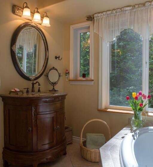 منزل غرفة نوم واحدة, A Hidden Haven Cottages