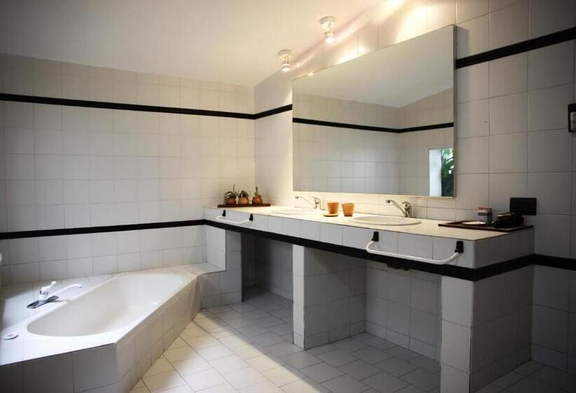 اتاق لوکس, B&b Casa Hernández