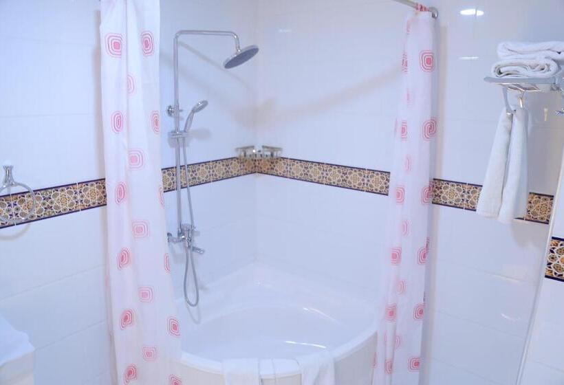 高级单人间, As Salam Boutique