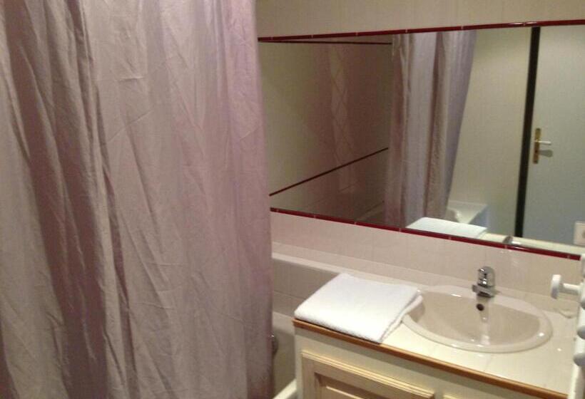 Номер Стандарт, Gîte Du Haut Ballot