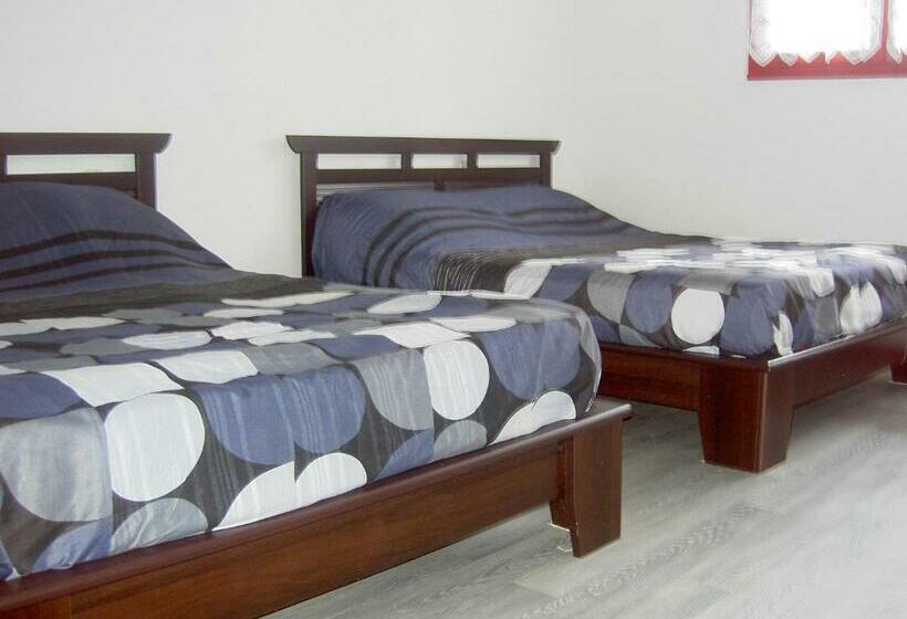 غرفة عائلية, Le Bon Accueil