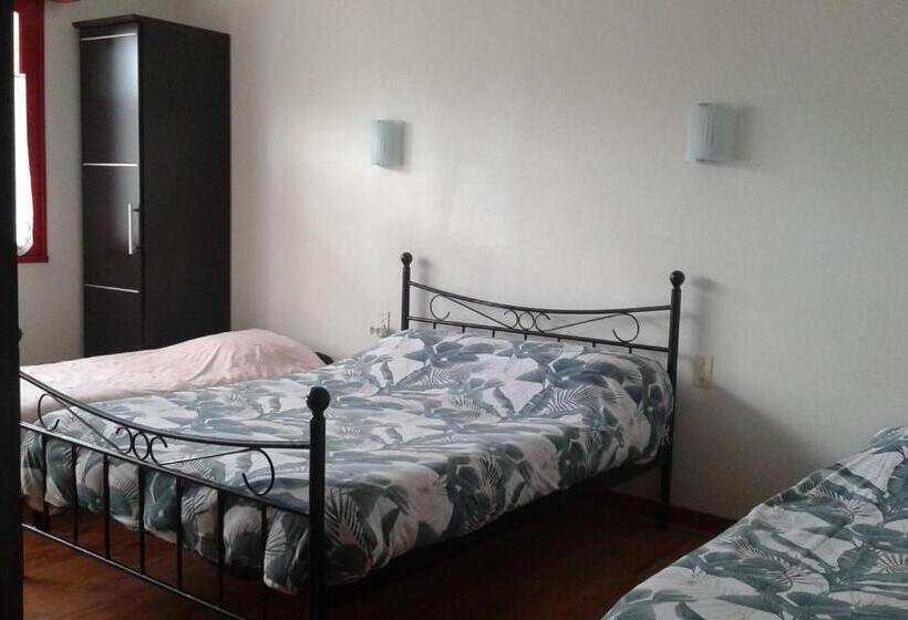 غرفة عائلية, Le Bon Accueil